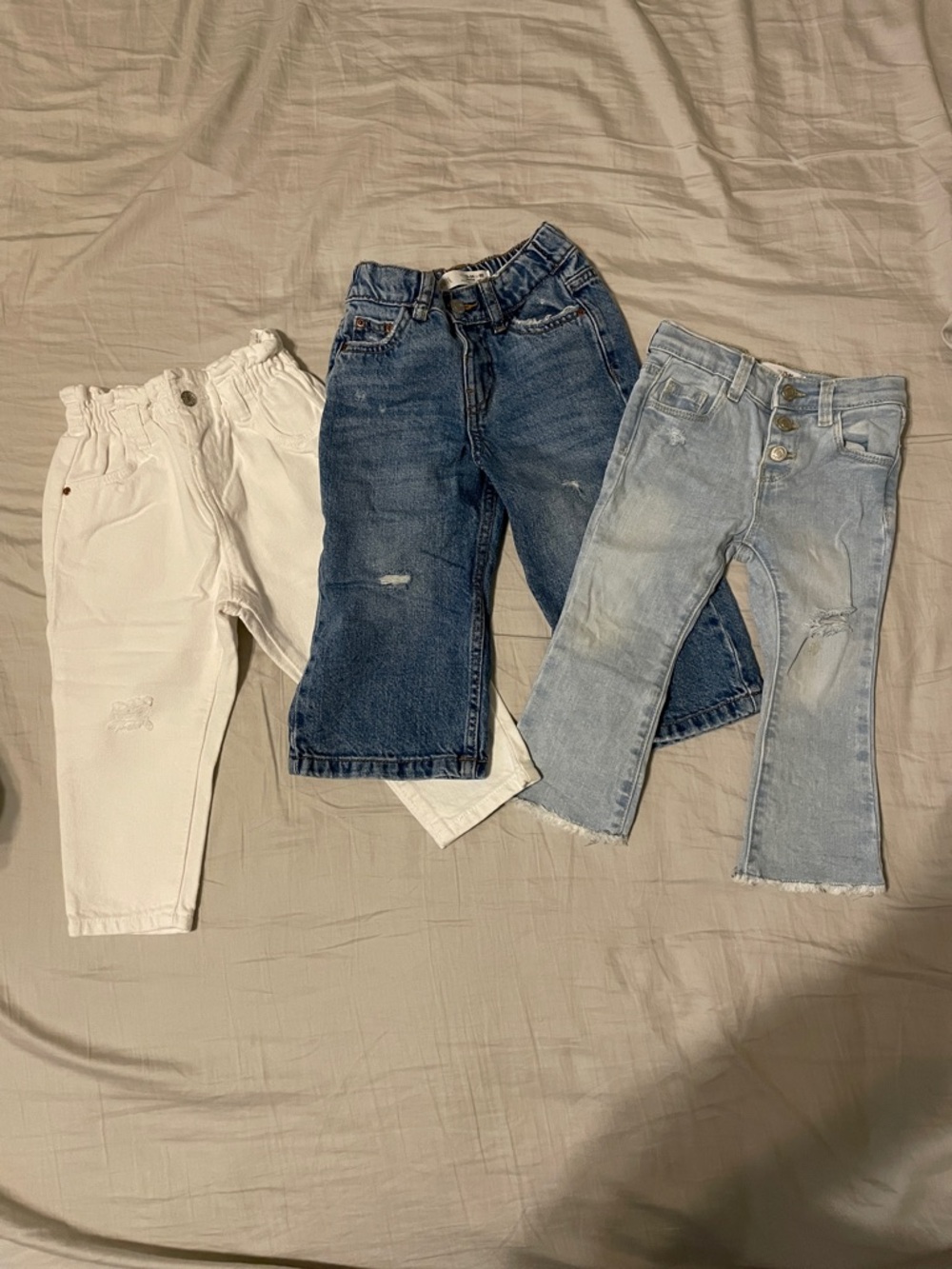 Zara Kids Girl 3-Pack Jeans Set in White, Dark Blue & Light Blue